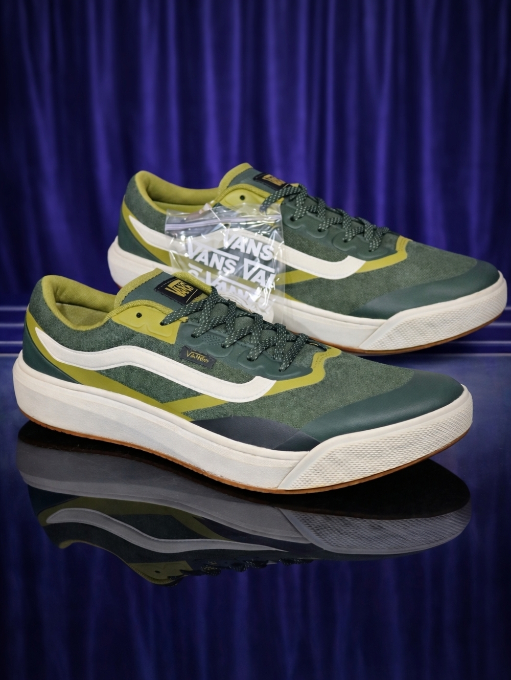 Vans Ultrarange 2.0 RW Kelp Green Marshmallow Men’s 9.5 Women’s 11 Sneakers